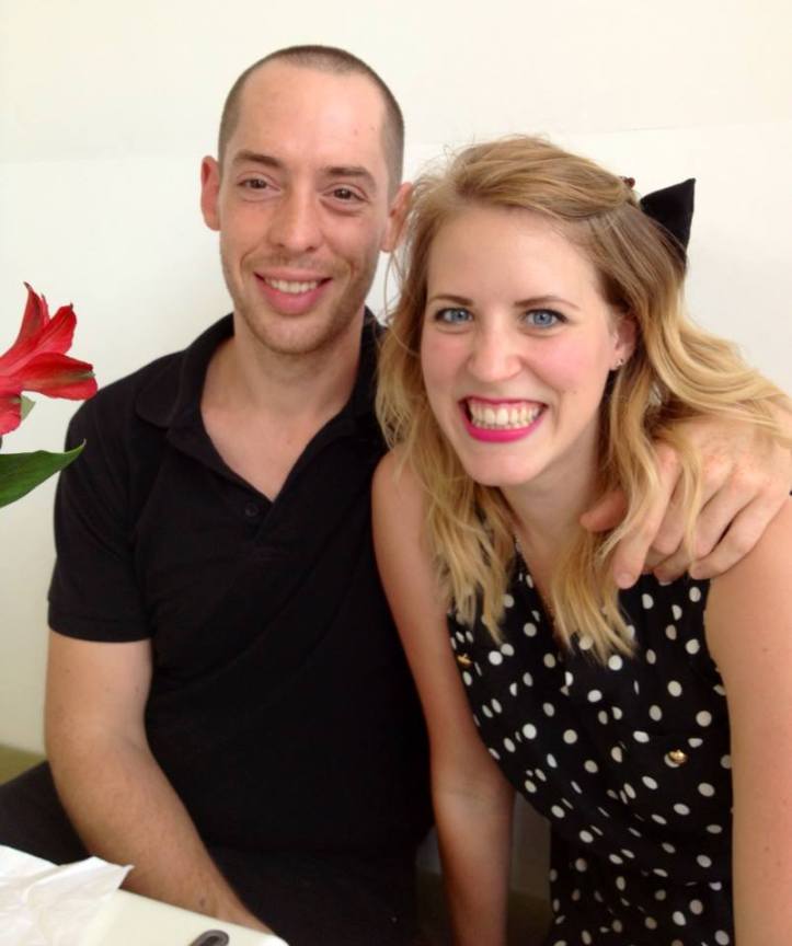 374448_2501599182828_309081362_n