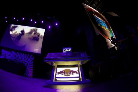 1392011_10201623550565071_257711410_n