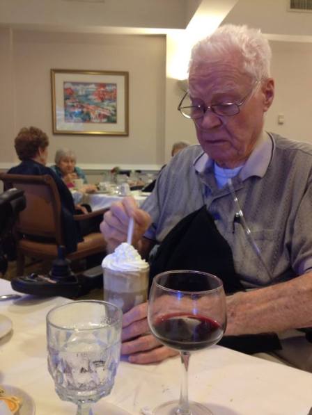 563170_2606025033409_961131926_n